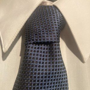 Hugo Boss Silk Necktie Tie Italy Blue Black Geometric